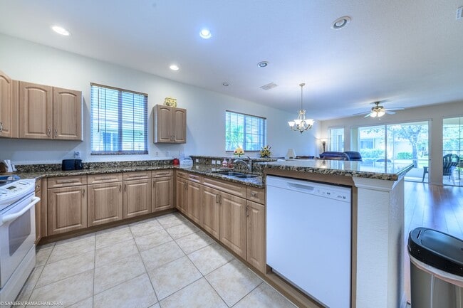 Building Photo - PET FRIENDLY UNFURNISHED ANNUAL RENTAL- GATED 55+ COMMUNITY