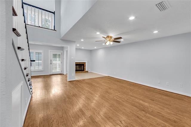 Building Photo - 3109 Lakeside Dr