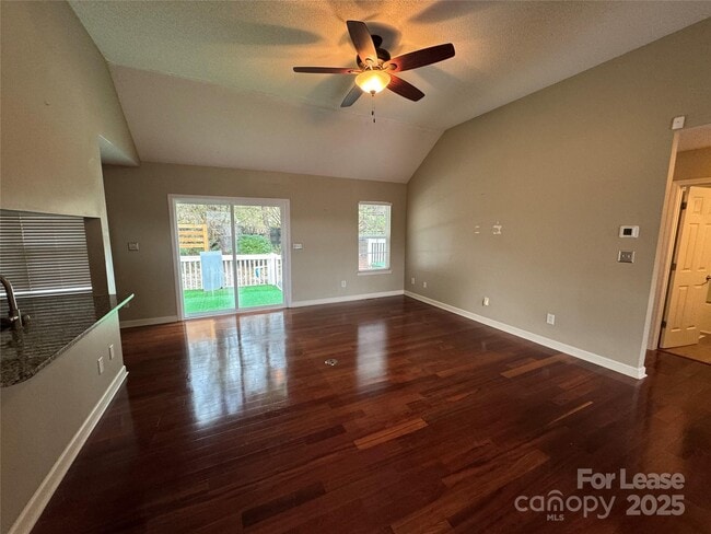 Building Photo - 3802 Cassidy Dr