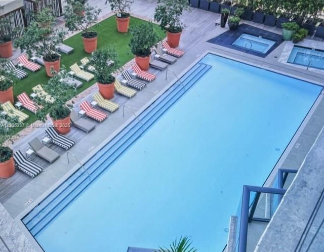 Building Photo - 1300 S Miami Ave