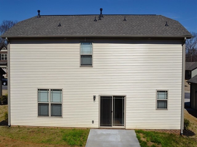 Building Photo - 112 Summerdale Dr