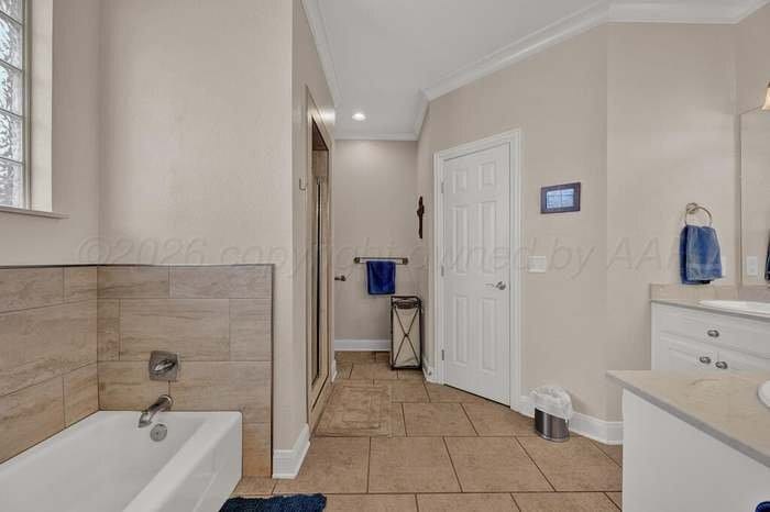 Building Photo - 8117 Vail Drive