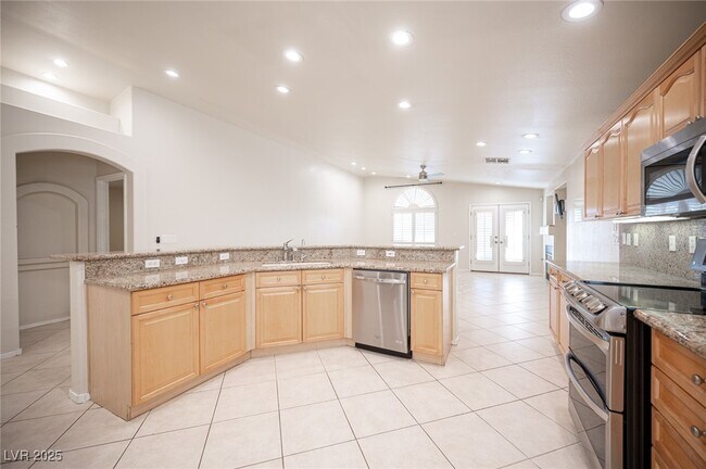 Building Photo - 2547 Citrus Garden Cir