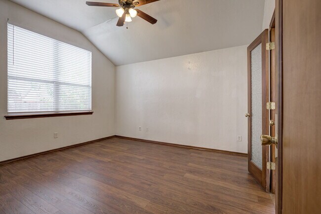 Building Photo - 2028 Old Central Dr