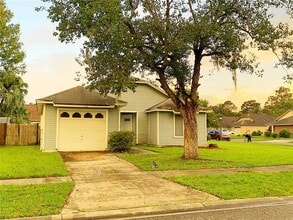 Building Photo - 3153 Ginger Cir