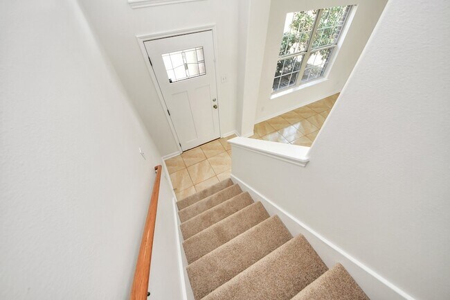 Building Photo - 3526 Cactus Creek Dr