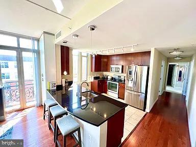 Building Photo - 155 Potomac Passage