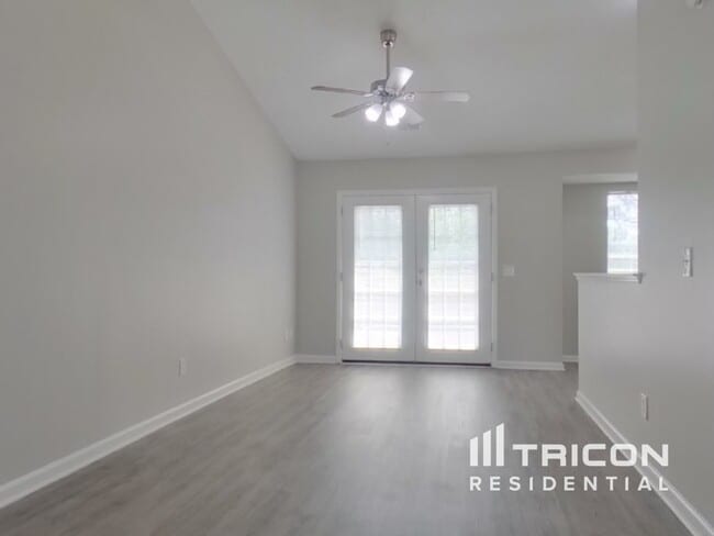 Building Photo - 112 Sandpine Cir
