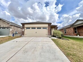 Building Photo - 3 BR / 2 BA Home for Rent in Hutto