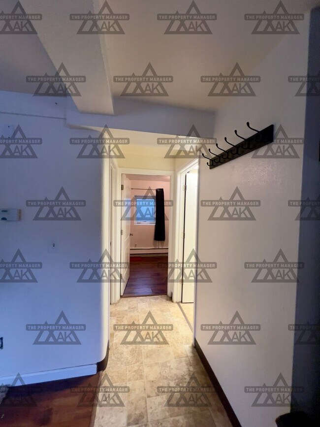 Building Photo - 11 Bonnie Ave