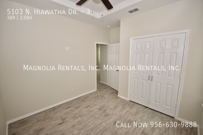 Building Photo - 5103 N Hiawatha Dr