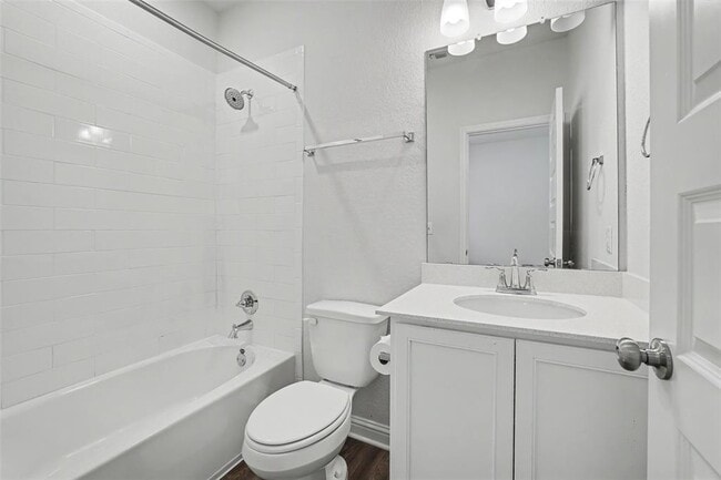 Building Photo - 8518 Leroi Dr