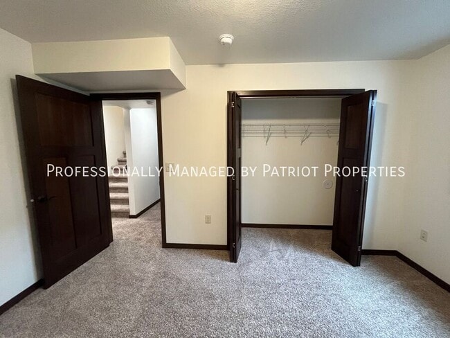 Building Photo - 245 Alyssa St