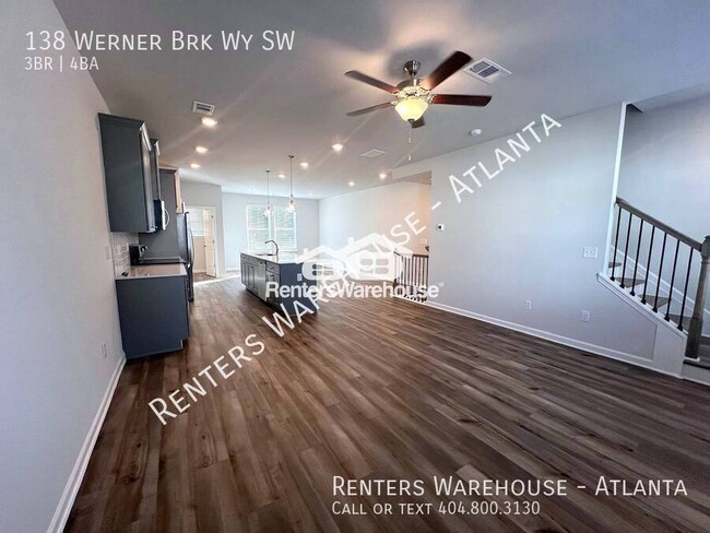 Building Photo - Luxurious Townhome! 3 Bedroom with Bonus R...