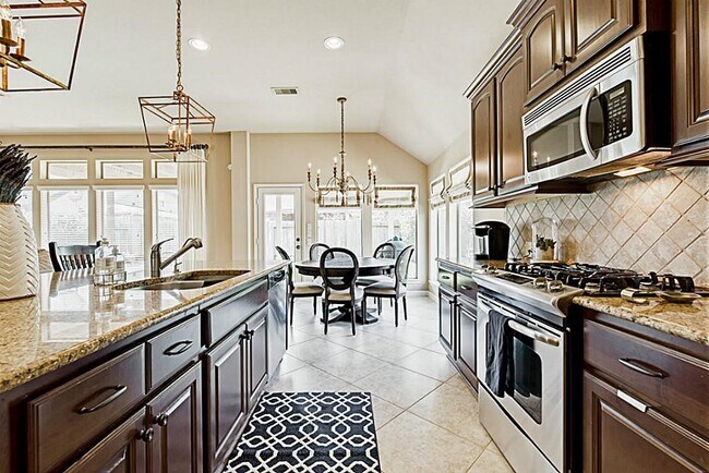 Building Photo - 2930 Pheobe Trce