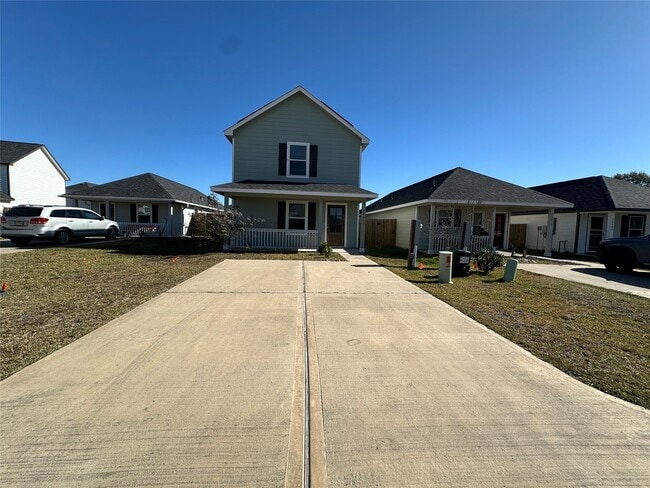 Building Photo - 16635 Colleen Pl