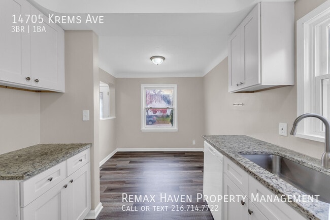 Building Photo - 14705 Krems Ave