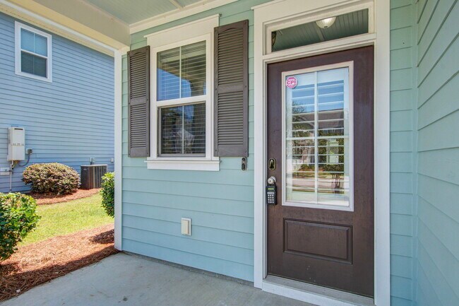 Building Photo - 135 Fulmar Pl