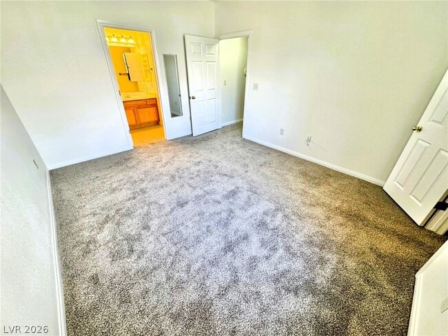 Building Photo - 830 Carnegie St