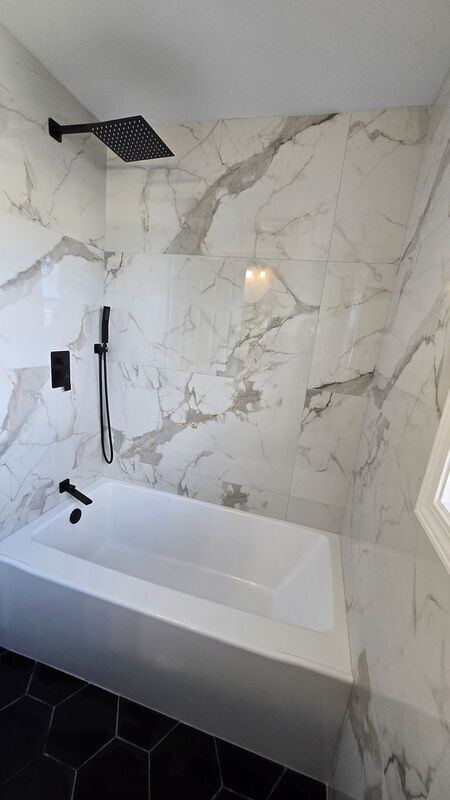 Building Photo - 14 Elm St