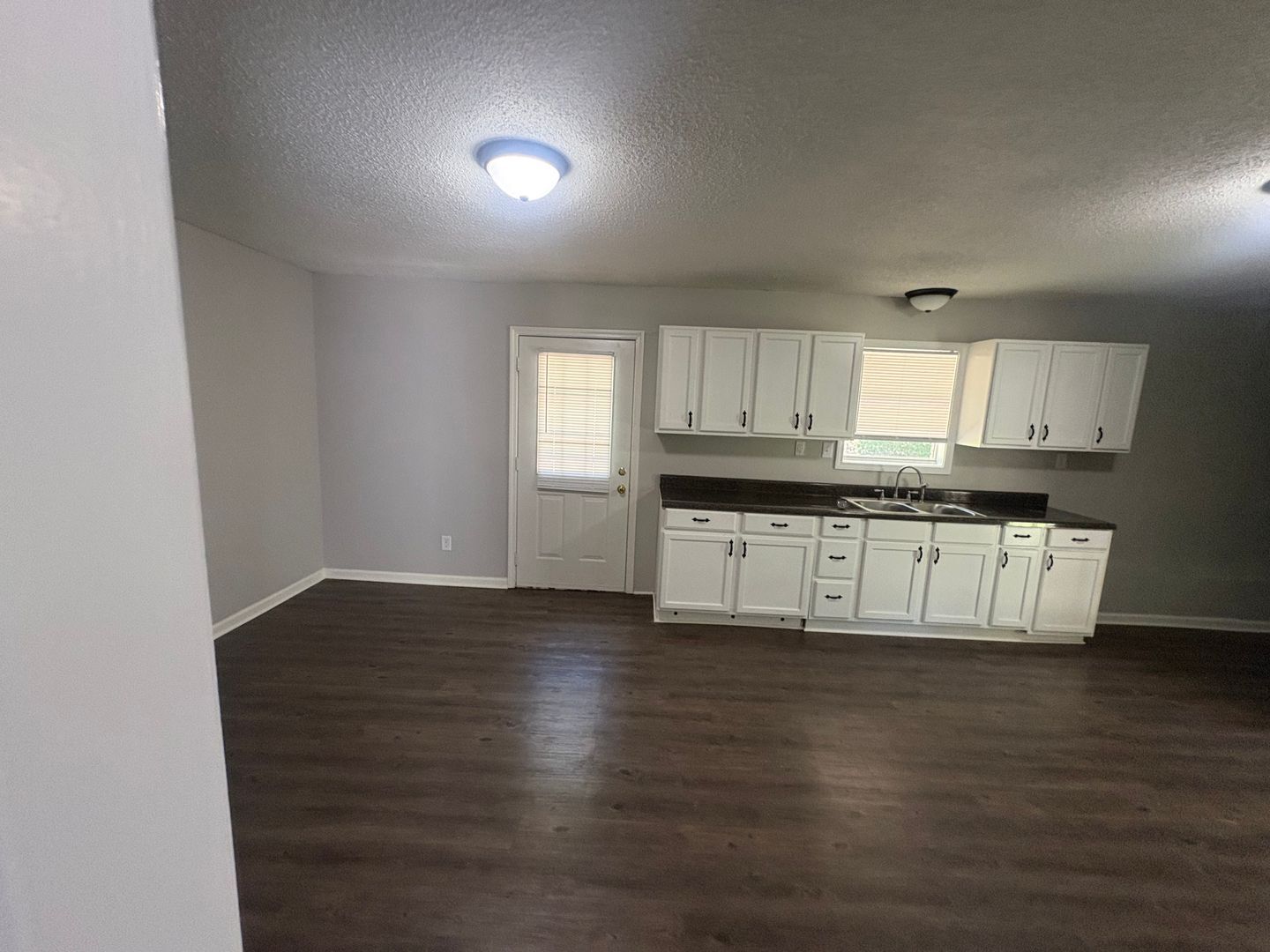 Building Photo - 5087 Blacksmith Dr