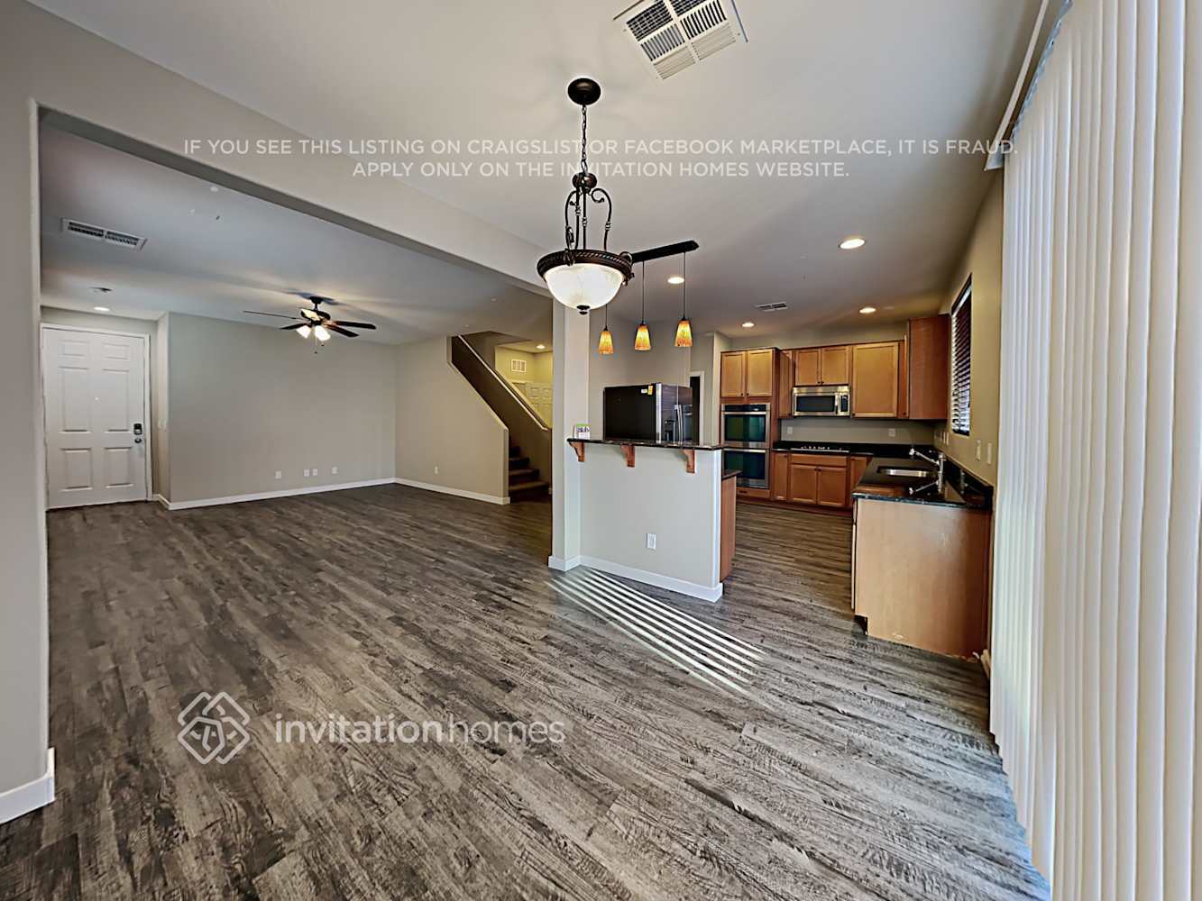 Building Photo - 7912 Point Oaks Ct