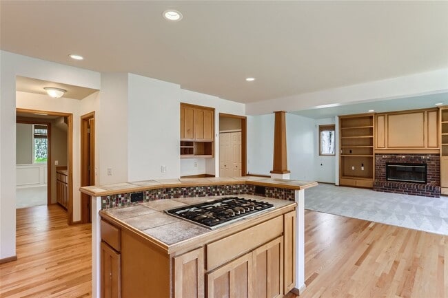 Building Photo - 4Bd/2.5Ba Redmond House