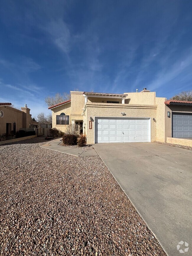 Building Photo - OPEN HOUSE 1/13/2025 @ 4-5PM FOR RENT: Bea...