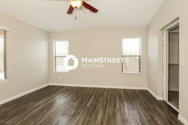 Building Photo - 3 Bedroom Pet-Friendly Home in Tolleson, AZ with Main Street Renewal