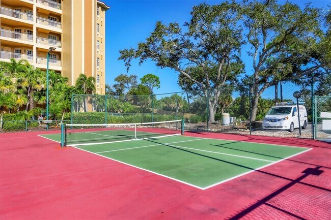 Building Photo - 2313 Jessie Harbor Dr