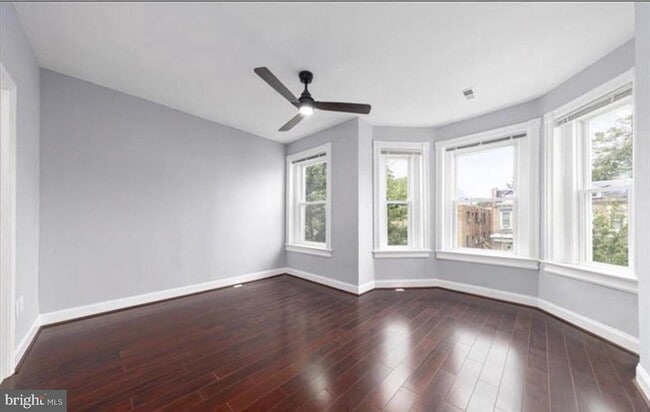Building Photo - 3633 11th St NW