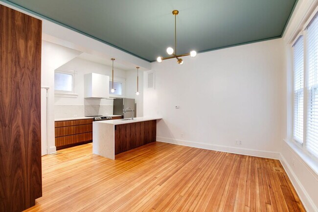 Building Photo - 2620 Hanover Ave