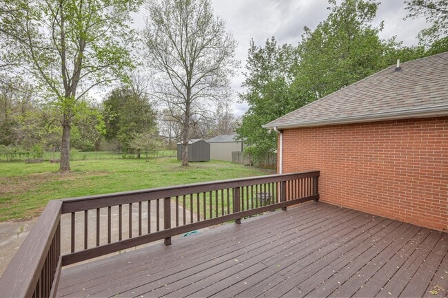 Building Photo - 5020 Old Salem Rd