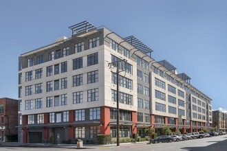 Building Photo - Refined Urban Condominium at Jack London S...
