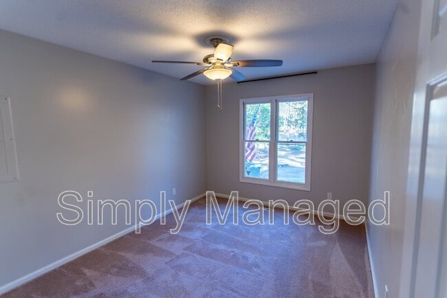 Building Photo - 7209 Bailey Ct