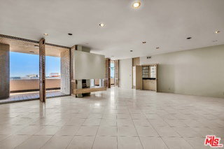 Building Photo - 1333 S Beverly Glen Blvd