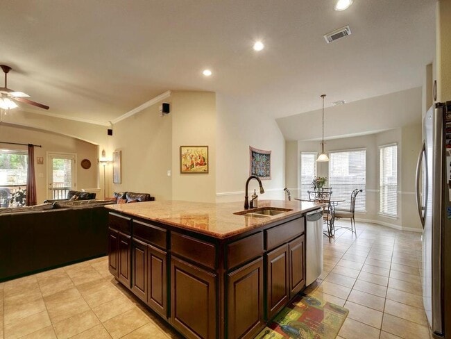 Building Photo - 7309 Jaborandi Dr