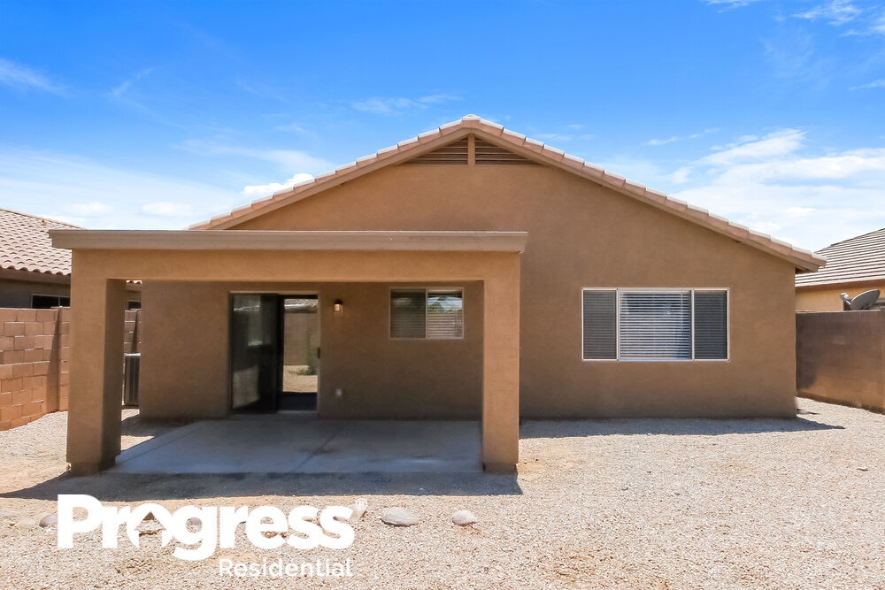 Building Photo - 44 E Coral Bean Dr