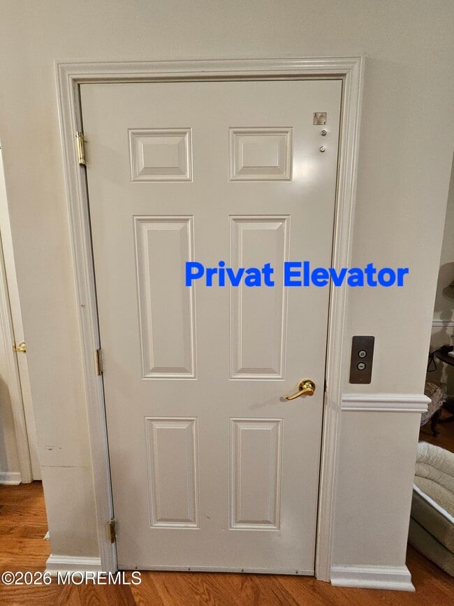 Building Photo - 12 Jensen Court