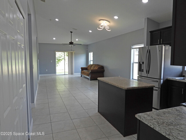 Building Photo - 3510 Aria Dr