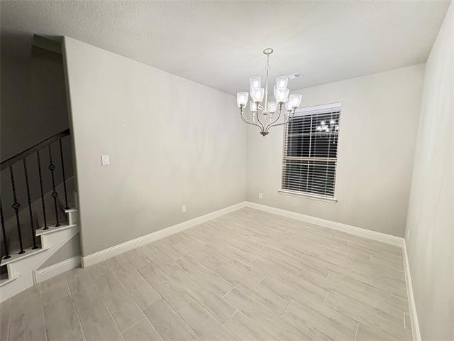 Building Photo - 2300 Offerande Dr