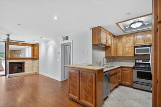 Building Photo - Spacious Marina District 1BR Condo with Modern Upgrades & Parking