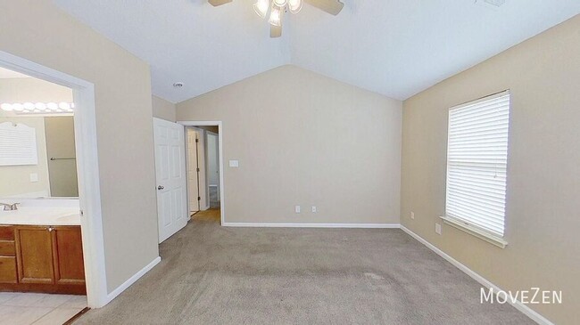 Building Photo - 13531 Willow Falls Rd