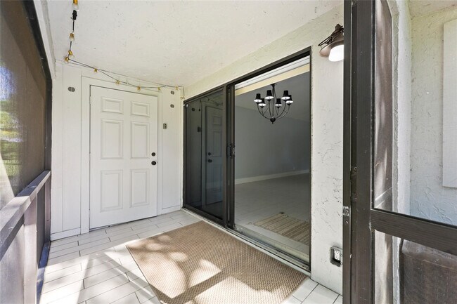 Building Photo - 3937 Arelia Dr