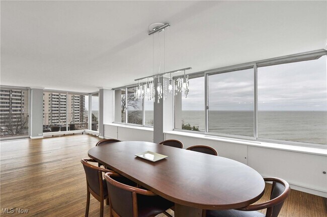 Building Photo - 12700 Lake Ave