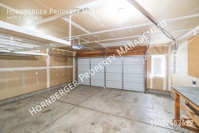 Building Photo - 4609 E 15th Ave