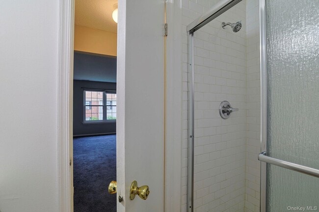 Building Photo - 106 Cartwheel Ct