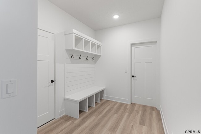 Building Photo - 10209 S 180th Ave