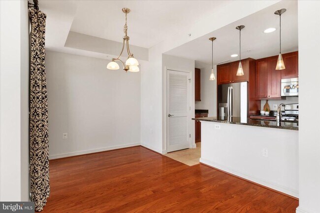 Building Photo - 11990 Market St