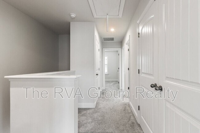 Building Photo - 6448 Cassia Loop